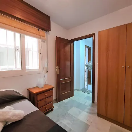 Centrico Y Acogedor Apartamento. New!! * Malaga